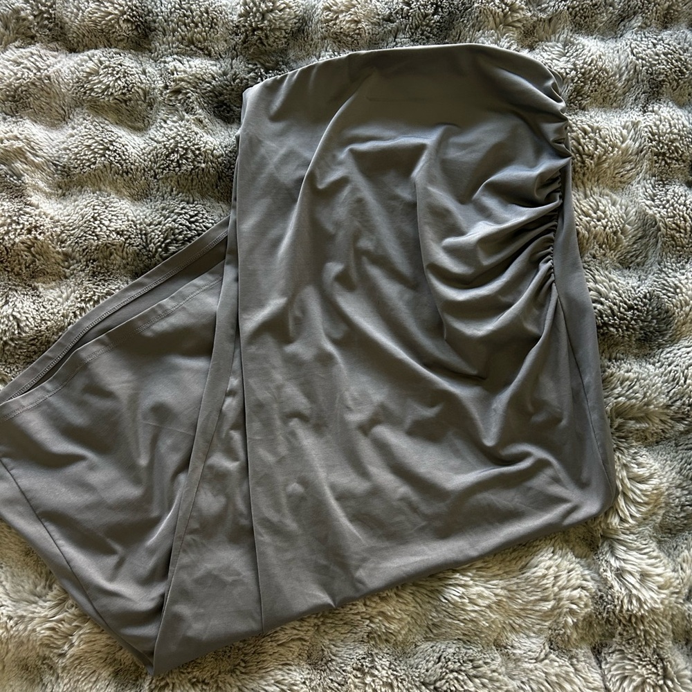 H&M Gray Strapless Dress